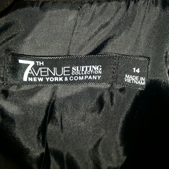 Ny & Company womens blazer. Black. - Picture 4 of 4